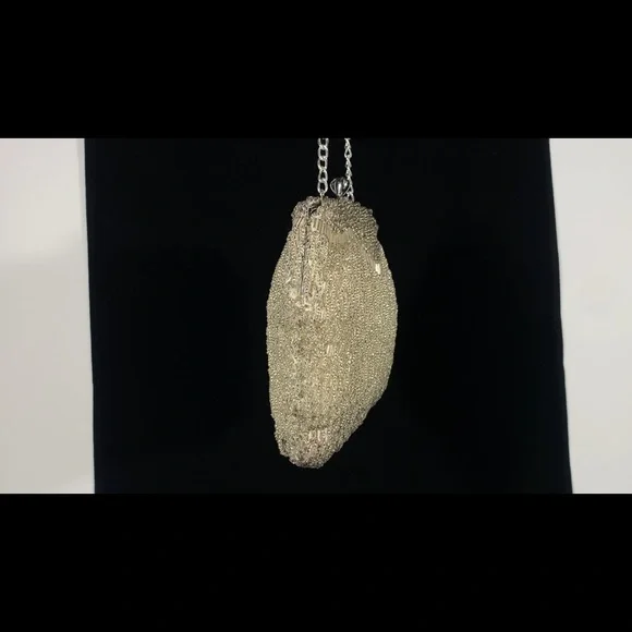 Small Silver beaded Handbag, Vintage Art Deco - Picture 4 of 4